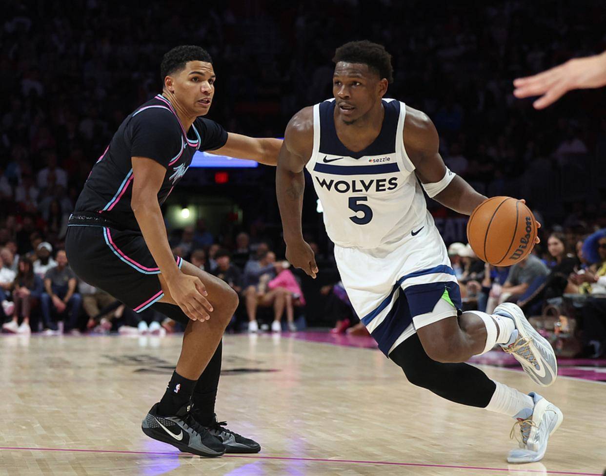 包含NBA常规赛赛前再迎强敌,尼斯外线爆发,主帅态度:信心回归,赛季目标并未改变的词条 包含NBA常规赛赛前再迎强敌,尼斯外线爆发,主帅态度:信心回归,赛季目标并未改变的词条